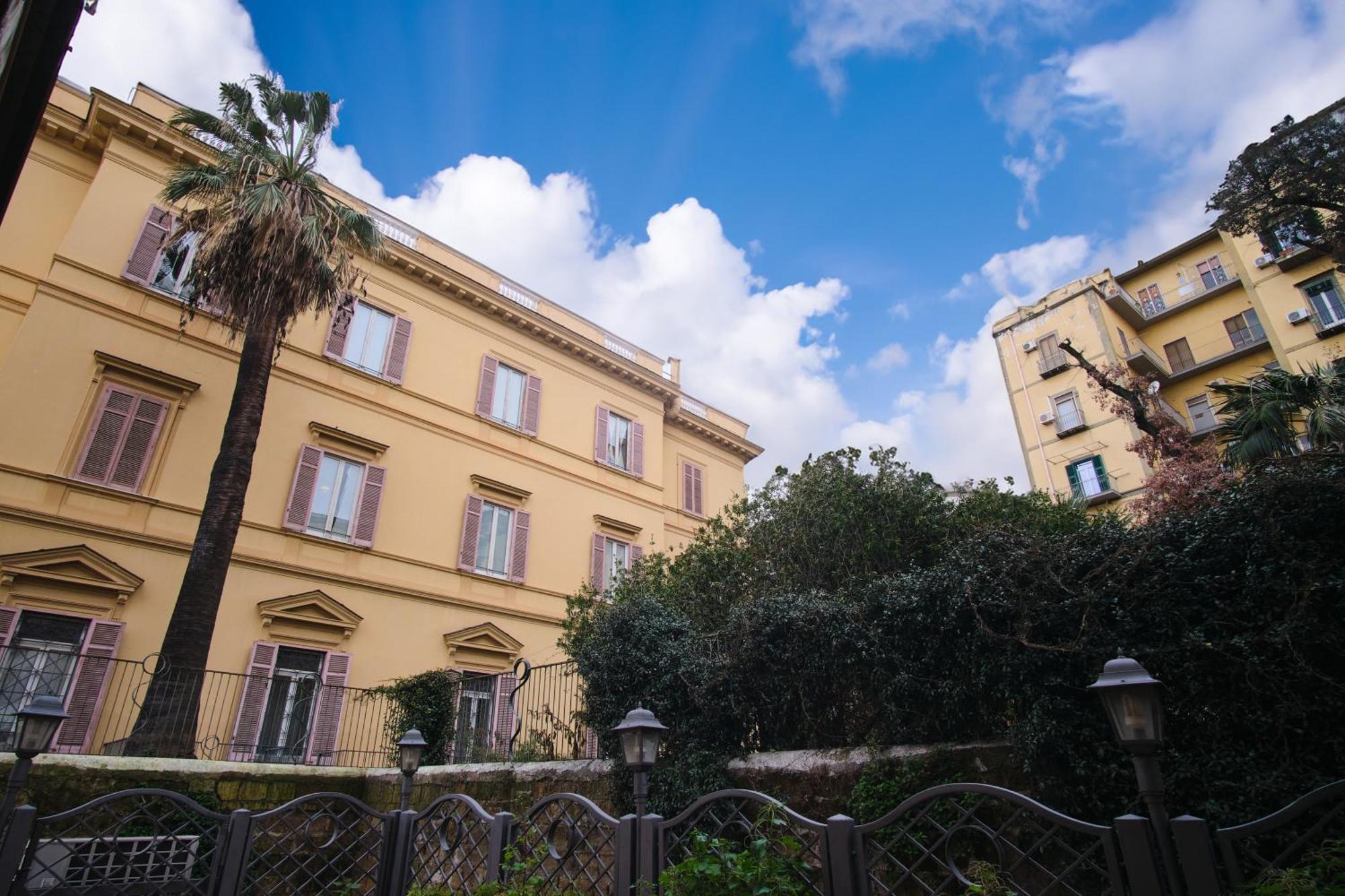 Pink Star Napoli Luxury Apartment 外观 照片